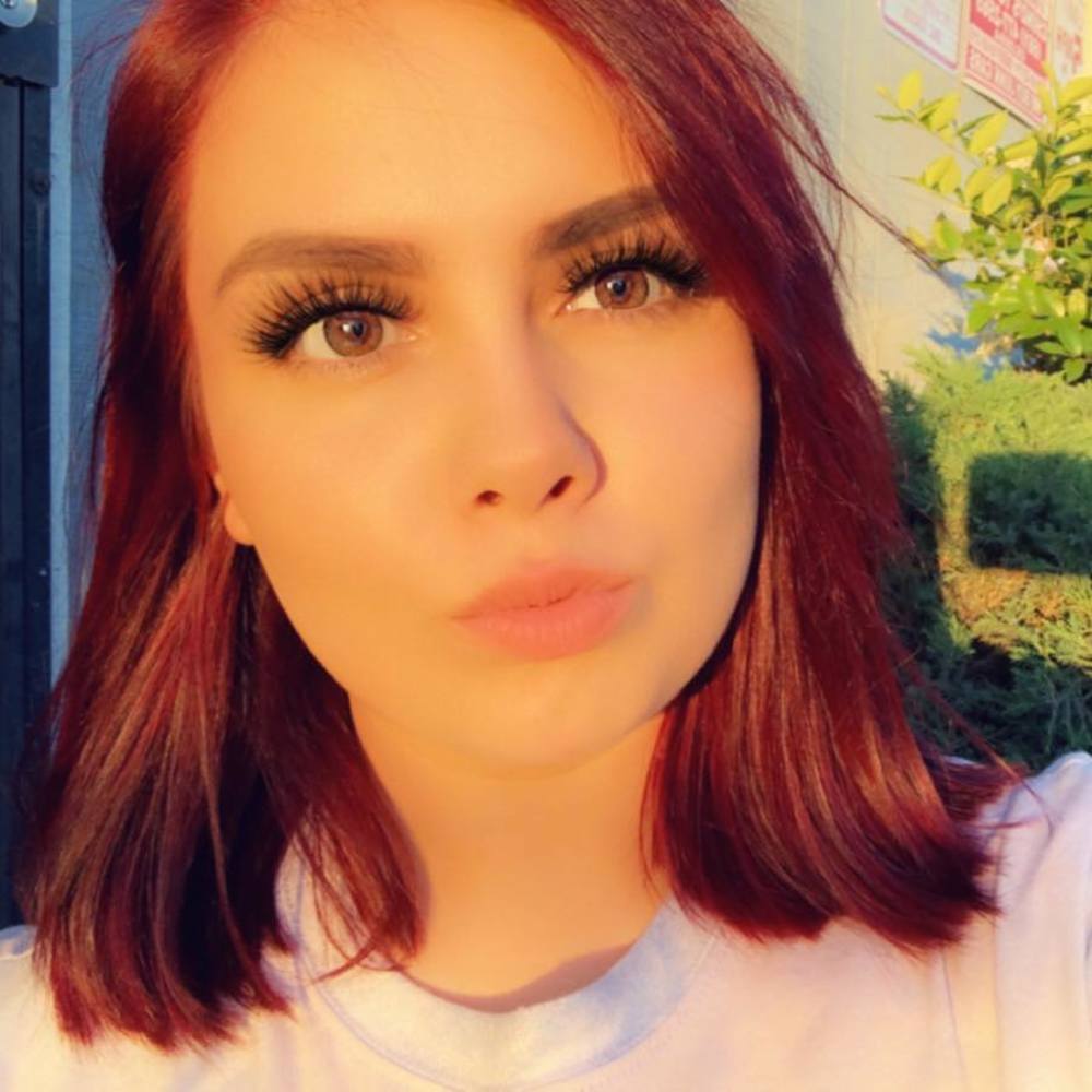 Meet your Posher, Sabrina